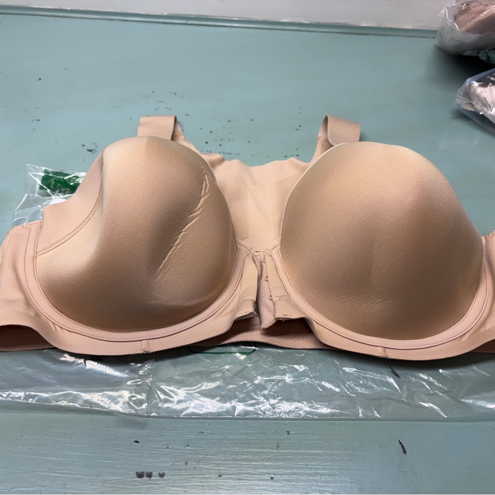Bali Women's 38DD Seamless Bra - Tan - Picture 3 of 6
